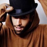 Azim Rizk Instagram - just cuz... walrus #onesie #tophat #birthdayparty #tusks #whatsounddoesawalrusmake #tradingoneonesieforanother #comfy #elegant #fancy #walrus