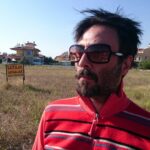 Aziz Kedi Instagram – – satılık arsalar var mı?
– var abi.
– alıyorum.
