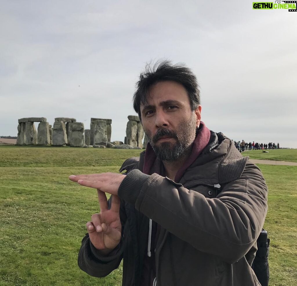 Aziz Kedi Instagram - pencüse, severler stone’u henge üse. Stonehenge Stone Circle