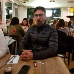 Aziz Kedi Instagram - "... yani sonuçta ben bi balık burcuyum ve melis'le olan o olayda da hani sonuçta hani bunu ondan beklemek hani benim hakkım diye düşünüyorum hani ve aziz'le buluşucaz dediğimde de hani onun bunu yanlış yorumlaması sonuçta onun hani şeyliği bence artı, seninle bizim aramızda hani bir şey olduğunu düşünmesi hani sonuçta en başta benim için hani sorun değil ki sen neden beril'le bunu hani bo sokoldo hono BONO HA Nİ BOW WOO WOOOAO WWOO OOM..." BFI Southbank
