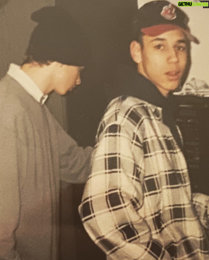 B-Tight Instagram - Ca. 1994 irgendwo in Berlin 👊🏽 #backintheday #youngbobby