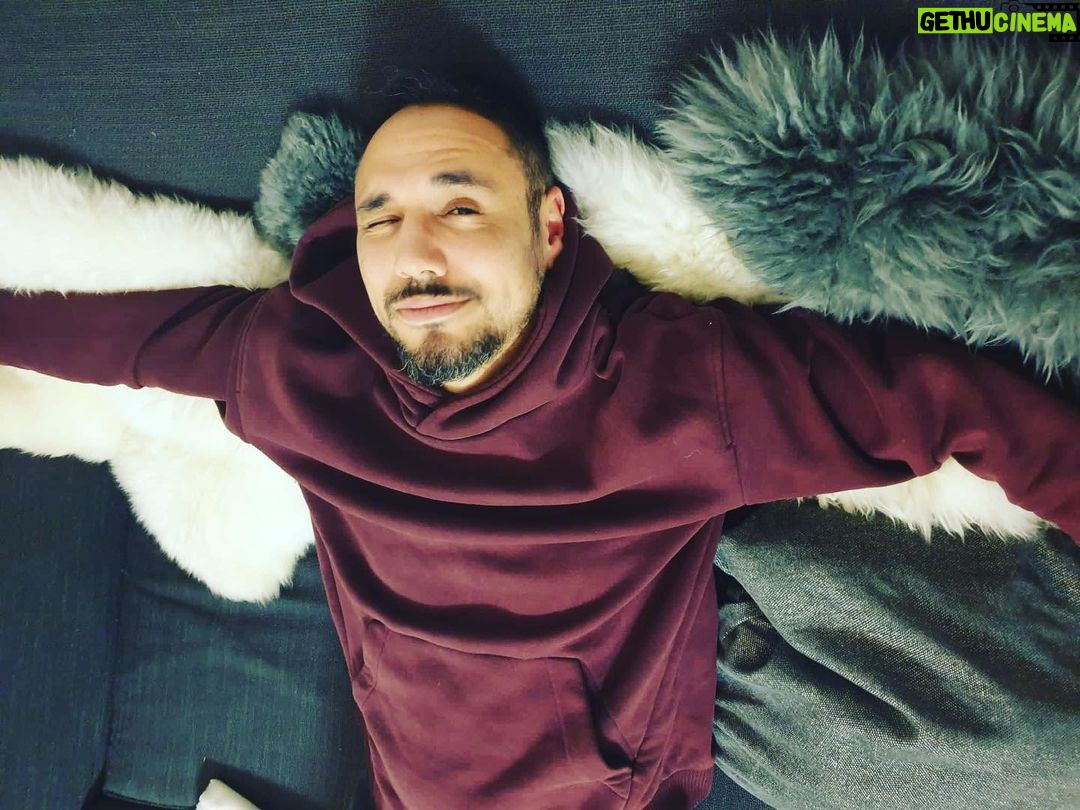 B-Tight Instagram - Ich wünsche euch ein flauschiges Wochenende 😅 #ichbinready #letsgetiton 📸: @wiiiiiilmaaaa
