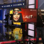 Bárbara de Regil Instagram - Como cuando tu amiga te presta ropa ( PERO tú eras hombre y ahora que eres mujer NO te quieres vestir como hombre ) LAOLA ESTÁ EN VIX ( solo baja la APP ) en tu TV , compu o celular …. O vete a prime video y está ahí ! Puedes verla en Estados Unidos o Todo Latinoamerica ❤️ San Salvador, El Salvador C.A