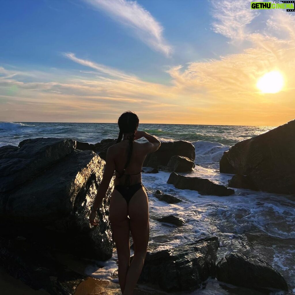 Bárbara de Regil Instagram - 🐚🌴🍷 El Faro Beach Club & Spa