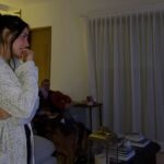 Bárbara de Regil Instagram – GANAMOS ! Puerco Sponk ✨ 
3 cosas tengo que decir sobre esto :
1 ✨ que divertido fue darle vida a un rebelde 
2 ✨ cargar esta botarga fue un RETO 🥹😤
( acepto que estando ahí dentro aveces queria llorar , ya no aguantaba , sudaba y las gotas me caían en los ojos y la peor claustro … no podía quitármelas , el pelo se me iba a la cara y no podía quitarlo , me daba comezón jajjaa me pesaba el cuello etc 🧘🏻‍♀️
3✨lo más divertido es que quien gane es por la creación de personaje , ganarte al público etc y NO SER TU . Así que amo saber que gane sin que sepan que era yo 
Gracias a todos por amar a este puerco . Vestuario, producción todos 
Gracias a @ferschoenwald por APOYARME EN TODO Y ESTAR AHÍ SIEMPRE 
Gracias a @anibalmuratcoach por mis clases de canto a mi que no canto nadaaaa pero logramos cantar . Te quiero mucho 
Gracias a mi manager @markatalent @karemguedimin por confiar en mi siempre ❤️