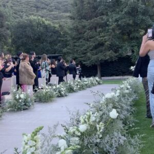 Bárbara de Regil Instagram - Puedo contar este día como uno de los mejores de mi vida 💒 💍
Solo por que  Verte así de feliz me llenó el corazón y me hizo muy feliz @mikaderegil TE AMO TE AMO 
y amo al hermano que nos diste @jaco.bach ❤️