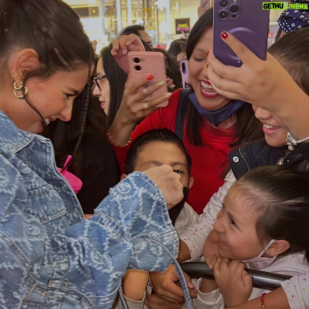 Bárbara de Regil Instagram - GRACIAS A TODOS POR SU AMOR 😭 ES DEMASIADO HERMOSO ❤️ Estas son las cosas que me dan VIDA ❤️ Encuentro Oceanía