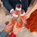 Bárbara de Regil Instagram - Este civil fue LO MÁS 💍♥️👰🏻‍♀️🤵🏻 @mikaderegil Y @jaco.bach 🥂 Salud por ustedes , por el corazón tan bonito que tienen y lo hermosos seres humanos que son ♥️ y ahora juntos WOW 🙏🏻