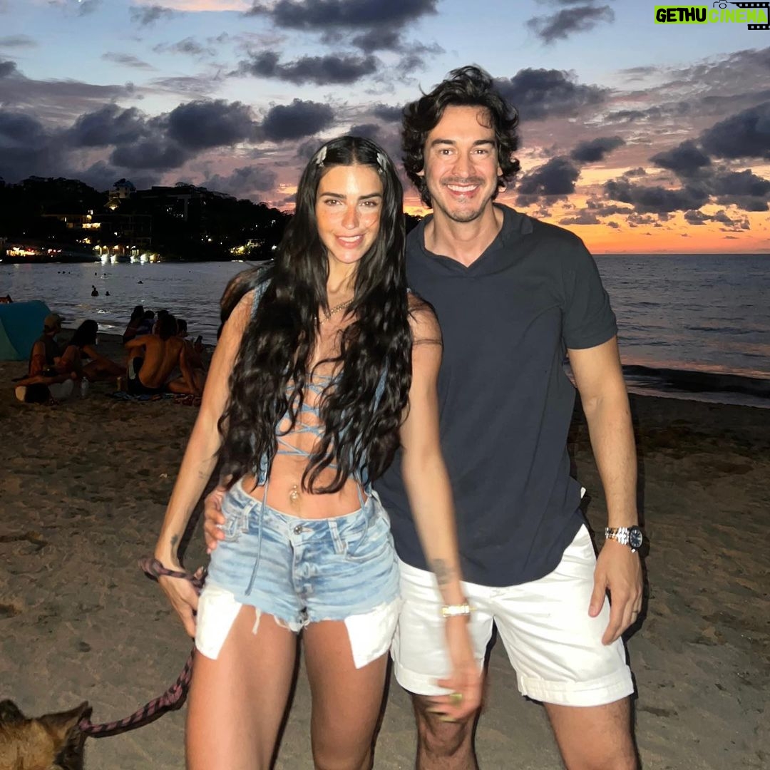 Bárbara de Regil Instagram - Nunca te conviertas en lo malo que te hicieron 🥥 Nunca desees la vida de alguien más ( NADIE TIENE LA VIDA PERFECTA y las redes no son REALES ) 🌴 ♥️ Punta Mita Nayarit