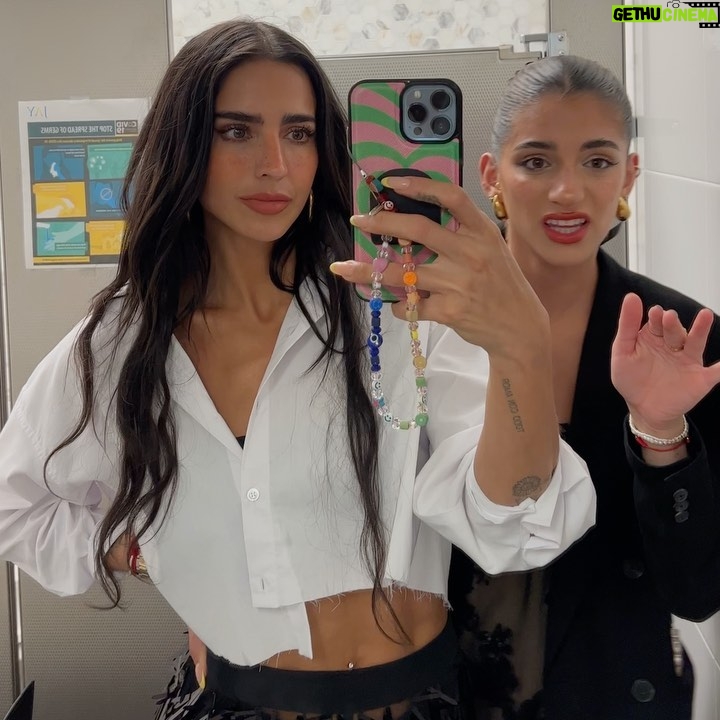 Bárbara de Regil Instagram - Viviendo un sueño que no es mío pero lo vivo como si fuera mío @marderegil._ FASHION WEEK 🗽 New York City, NY