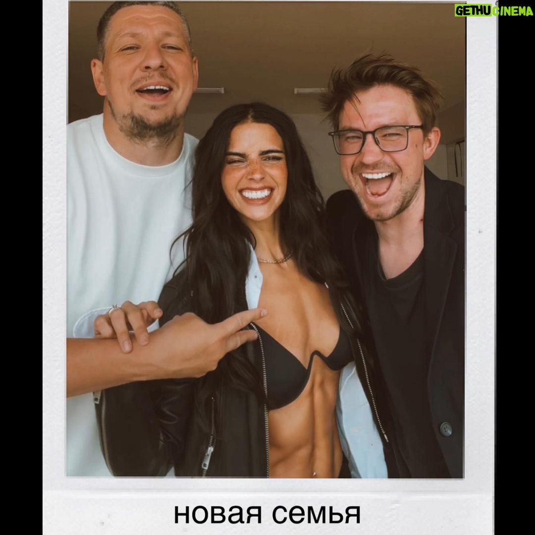 Bárbara de Regil Instagram - Primera semana rodando esta increíble pelicula Rusa 🇷🇺 🎬 Un reto para mi , pero nada es imposible ! y presumiendo nuestro México ! Gracias Guanajuato por tratarme con tanto amor ❤️ ✨✨✨✨✨ Kai me acompañó first week shooting this incredible Russian movie 🎬 a challenge for me, but nothing is impossible! and showing off our Mexico! Thank you Guanajuato for treating me with so much love ❤️ Guanajuato,Gto