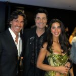 Bárbara de Regil Instagram – Premios lo nuestro ✨ Que noche tan mágica ✨ 
Maquillaje y Peinado : YO ❤️
Stylist: @palomaduluc 
Dress: @juancarloscollazocouturier 
El team :
 @vix @univision @premioslonuestrotv @markatalent @joseinla Miami, Florida