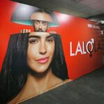 Bárbara de Regil Instagram - LALOLA 🍆 Este viernes 2 de febrero se estrena x VIX ! Lista para que me vean perder el Glamour 🎀 ( en donde está VIX? = en la plataforma de Amazon Prime, puedes encontrarla o baja la APP ) 🤎 en la última foto le presté mis lentes a Kai Mexico City, Mexico