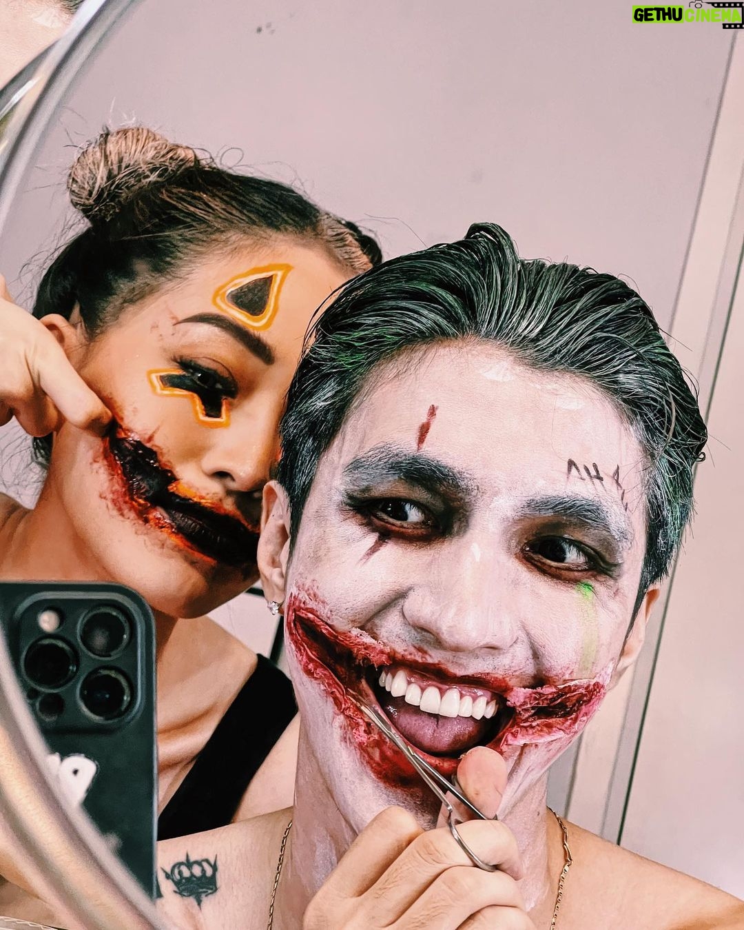 Bình An - 17.7K Likes - Joker đây rồi còn Harley Quinn đâu???
https://m.youtube.com/watch?fbclid=IwAR0zux0kOkzB8oZK1hkKTevnLF1drpLMUycYDhMAq0BVPiqtfSg3kqoF-uI&v=jlk2EIW_1Lc&feature=youtu.be