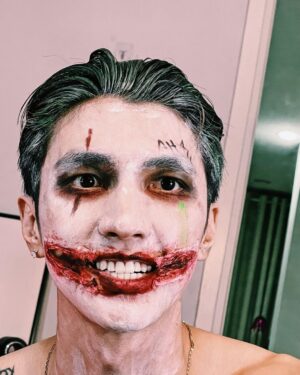 Bình An Instagram - Joker đây rồi còn Harley Quinn đâu???
https://m.youtube.com/watch?fbclid=IwAR0zux0kOkzB8oZK1hkKTevnLF1drpLMUycYDhMAq0BVPiqtfSg3kqoF-uI&v=jlk2EIW_1Lc&feature=youtu.be