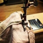 Babben Larsson Instagram - Gör nån annans jobb idag. Hatar påslakan utan hål upptill.