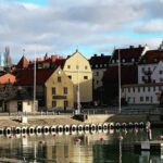 Babben Larsson Instagram - Fin väg till jobbet idag. #visby #beautifuldestinations
