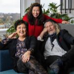 Babben Larsson Instagram – Höstens bokcirkel består av mig, @steffeflum , @forfattarlundstrom och Harry Martinsson så klart! Häng med och läs eller läs om ”Nässlorna blomma”. P1 när helst du vill, nya avsnitt lördagar.