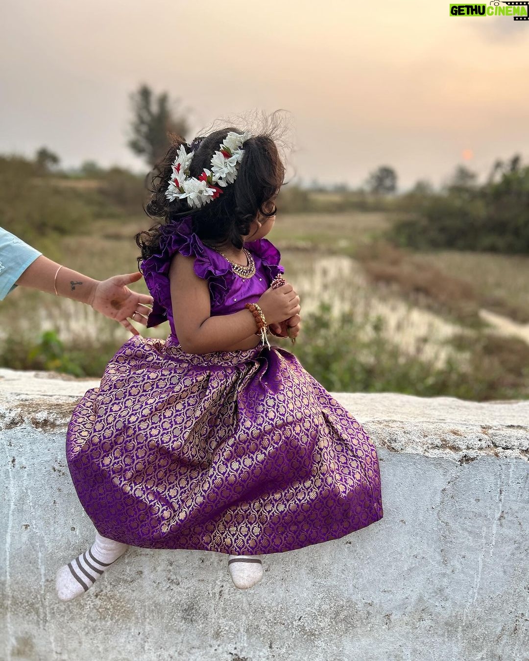 Baby Vedya - 167 Likes - Konte choopu 💜
Follow @babyvedya
#babyvedya
#babyfever #babiesofinstagram #babyshop #babymodel #babiesofig #babyfashion #babiesenthusiasts #babyphotography #2yearsold #babyreels #babyvideos #babygirl #baby #angel #instablackandwhite #babieswithstyle #cutiepies #model #newborn #instababy #teluguyoutube #reelsviralvideo #2years
#trendingreel #viralvideo #reelsviral #teluguvlogs #teluguvlog #minivlog
