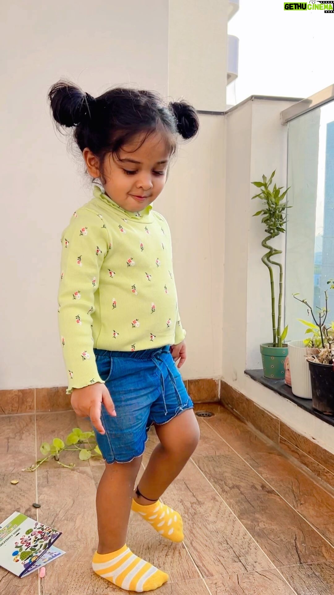 Baby Vedya - 171 Likes - Chandamama 🥰
Follow @babyvedya
#babyvedya
#babyfever #babiesofinstagram #babyshop #babymodel #babiesofig #babyfashion #babiesenthusiasts #babyphotography #2yearsold #babyreels #babyvideos #babygirl #baby #angel #instablackandwhite #babieswithstyle #cutiepies #model #newborn #instababy #iloveyou #reelsviralvideo #2years
#trendingreel #viralvideo #reelsviral #cutebabiesofinstagram #instagood #viralposts