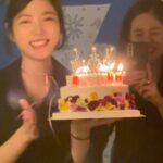 Bae Suzy Instagram - 서프라이즈 다 들켜서 귀여워하고 있었는데 케익을 만들어주다니 심지어 맛있어.. 너무 감동이었어 잊지 못할거야 (진심) 고마워 언냐들 막냉이는 행복 ❤️