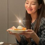Bae Suzy Instagram - 남은 가을들 잘 부탁한다는 말 많이 로맨틱하네 ..💛 함께 해준 소중한 사람들 모두 고마워요