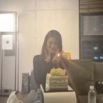 Bae Suzy Instagram - 남은 가을들 잘 부탁한다는 말 많이 로맨틱하네 ..💛 함께 해준 소중한 사람들 모두 고마워요