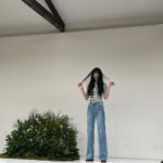 Bae Suzy Instagram - 게스야 안뇽 @guess
