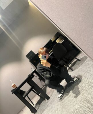 You Won't Believe How Many Likes These Baekhyun's Photos Got