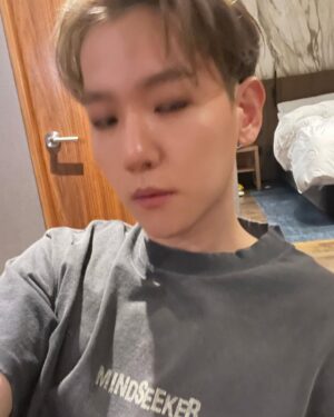 Baekhyun Instagram - 🇲🇽🫶🏻😘