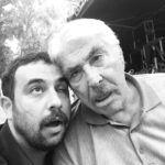 Bahtiyar Memili Instagram – İlk defa #tbt paylaşacaksam buna değmeli dedim ve üstad @ozyagciler ile “” keyiften kuduranlar”” adlı çalışmamız 😬😬😬 #ailearasında #set