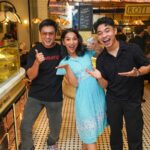 Baim Wong Instagram - Roti Romi sudah peresmian halal 🤍 Silahkan makan sebanyak2nya 😋👍 Udah buka outlet baru di Senopati ❤️❤️😍😍