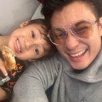 Baim Wong Instagram - Agak laen emang ke Bandung skrg. Nyulik mereka meeting dadakan 😄