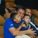 Baim Wong Instagram - Saya seorang ayah, saya tau sebesar apa perasaan sayang ayah terhadap anaknya. Kalau saya di posisi Dimas, ga tau perasaan apa yg ada skrg. Tapi yg saya percaya, Allah Maha Baik. Saya yakin ini yg terbaik untuk Dante, karena insyaallah dia ada di tempat yg indah skrg. Innalilahiwainnailaihirojiun..