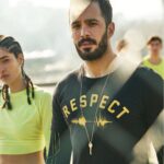 Barış Arduç Instagram – Kolektif bir iş yaparken, masada güzel insanlarla oturmak paha biçilemez. Enerjisini benimle paylaşan bütün arkadaşlarıma ve bu harika ekibe teşekkür ederim. Bugün #BarışArduçXNewBalance koleksiyonu tüm @newbalancetr mağazalarında 😎👊🏽