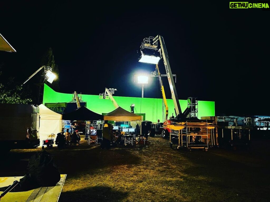 Baran bo Odar Instagram - Night shoot with a small green screen and a lot of water. Well that was fun. Good night. #1899netflix @netflix @netflixuk @netflixde
