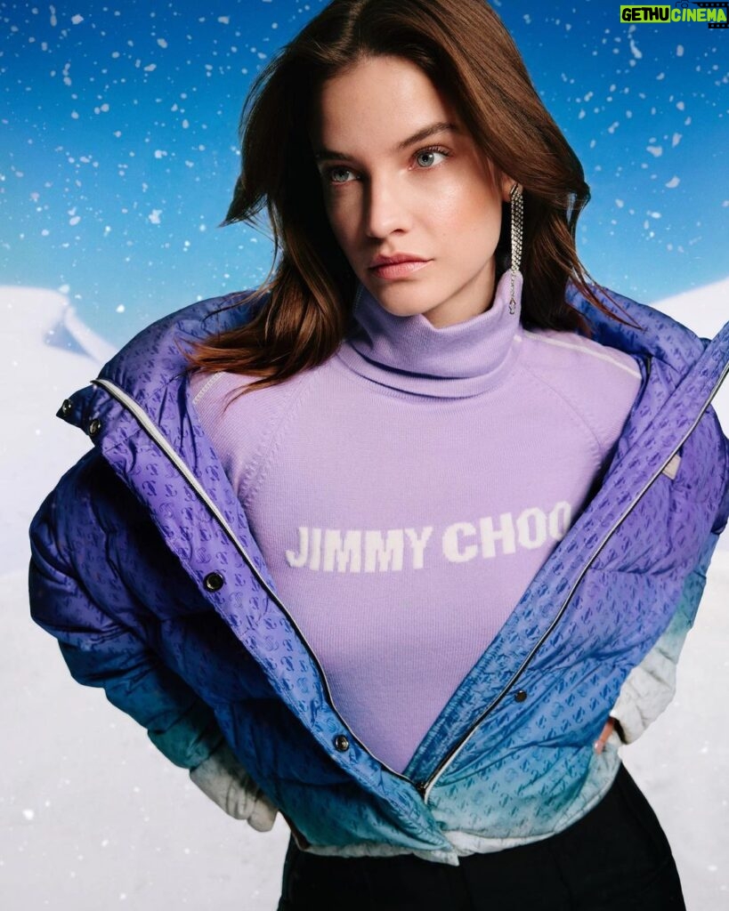 Barbara Palvin Instagram - Ready for winter with @jimmychoo 🌬🤍