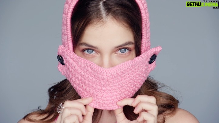 Barbara Palvin Instagram - New video for @vogueitalia @astrid__deleon @tobimakeup @bobbyeliot