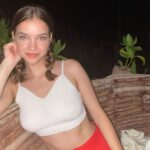 Barbara Palvin Instagram - 🌴🌞