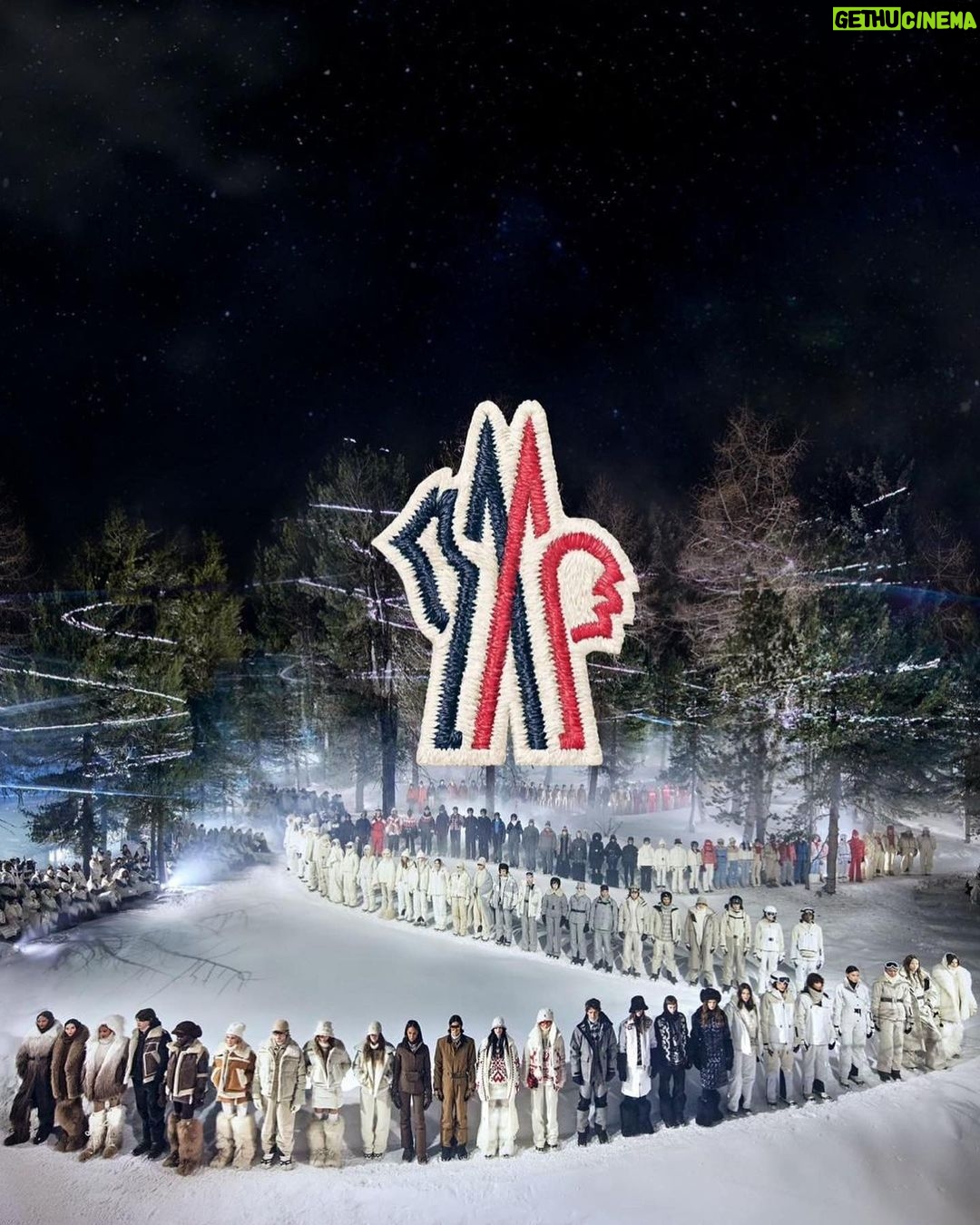 Barbara Palvin Instagram - @moncler in Saint Moritz ! ❄️ Thank you for having me! What a special show to be part of! 🌨 #moncler
