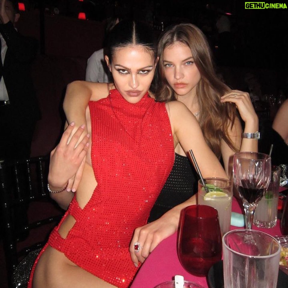 Barbara Palvin Instagram - 🖤 @mrselfportrait