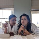 Barrett Doss Instagram – 🥂 London, United Kingdom