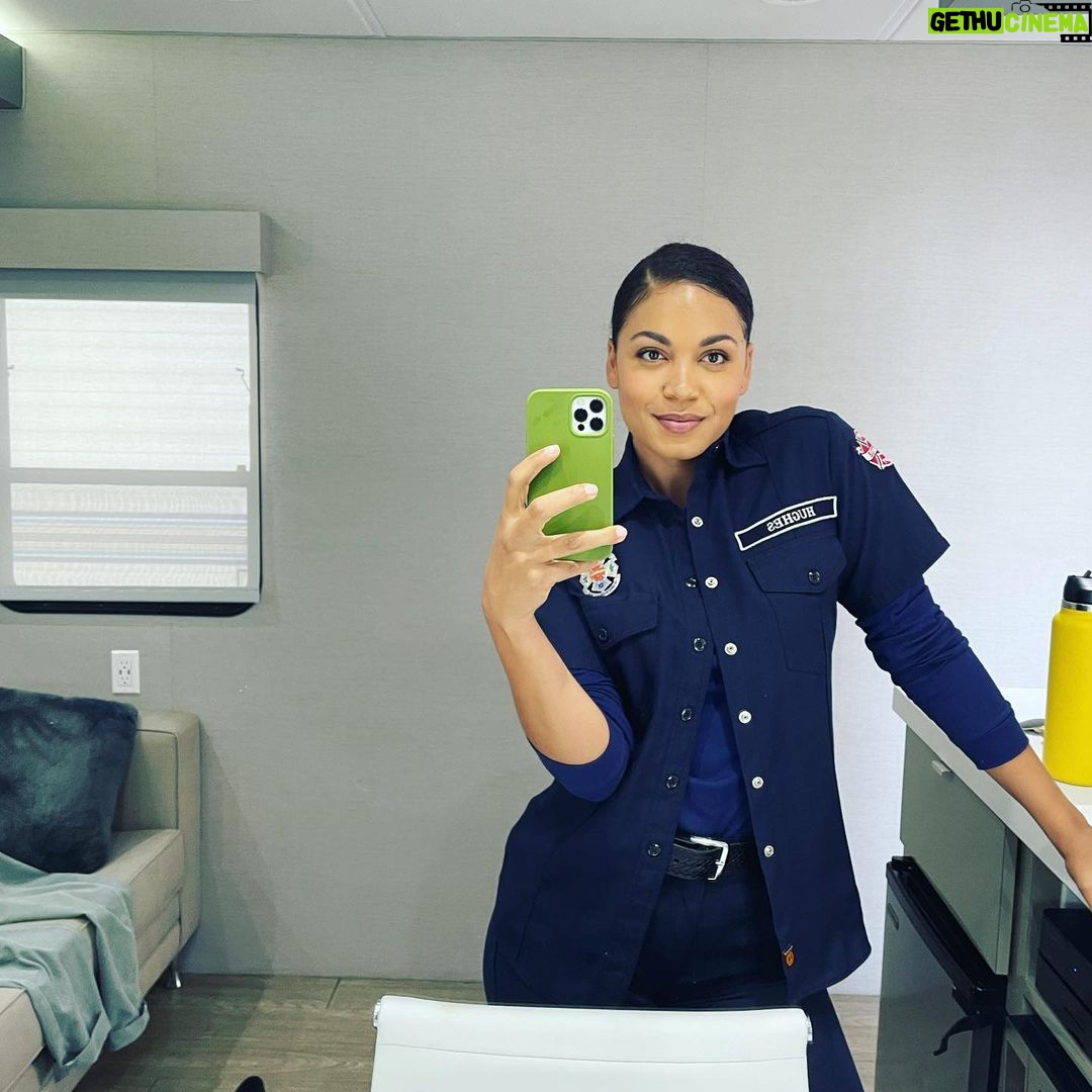 Barrett Doss - 55.1K Likes - Tonight’s the night!!! Season 5 of @station19 starts tonight and WE ARE SO READY. 🔥💥☄️
Check us out at 8/9c on @abcnetwork