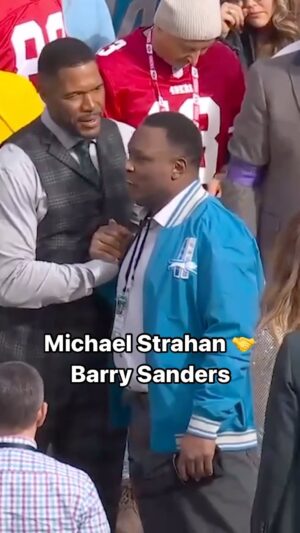 Barry Sanders Instagram - Barry Sanders is here cheering on the @detroitlionsnfl 🦁

📺: 6p ET on FOX