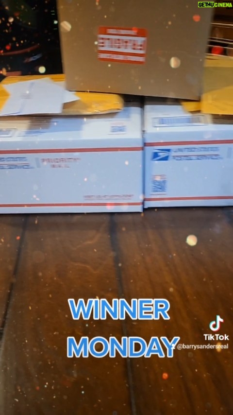 Barry Sanders Instagram - CONGRATS TO ALL THE #sanderssponsors WINNERS DURING SUPER BOWL WEEK. CAN'T WAIT TO SEE ALL THE POSTS ONCE YOU GET THEM. STAY TUNED FOR MORE #GIVEAWAY CHANCES ROAR @detroitlionsnfl - @nfl @paniniamerica @usnikefootball @originalfunko @nflpa
