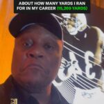 Barry Sanders Instagram - Golf is tough. Really makes you think @barrysanders 🤔