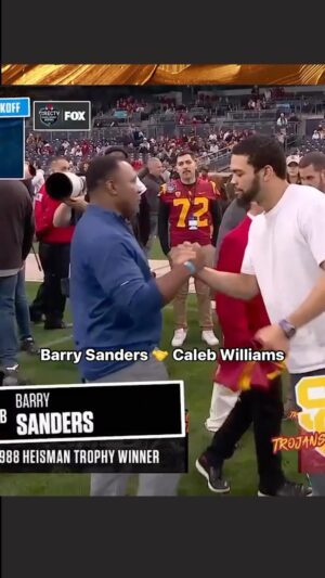 Barry Sanders Instagram - Two Heisman greats in the house ahead of the Holiday Bowl 🏆