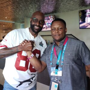 Barry Sanders Instagram - Looking forward to seeing @jerryrice Sunday.  We may have to sit in different suites for the game though...lol.  @detroitlionsnfl @49ers . Let's go #RoarNation