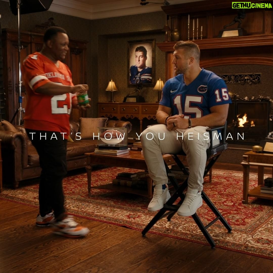 Barry Sanders Instagram - This darn pickle jar... Luckily, we have @timtebow in the @nissanusa #HeismanHouse. Share our new ad and follow us both for a chance to win a signed photo. @osuathletics @heismantrophy #SandersSponsors #Win #giveaway