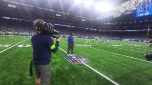 Barry Sanders Instagram - What a moment to share with @detroitlionsnfl fans.  It was almost as loud as my house growing up.